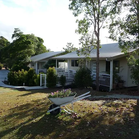 Tinaroo Sunset Retreat Bed & Breakfast Barrine Room photo
